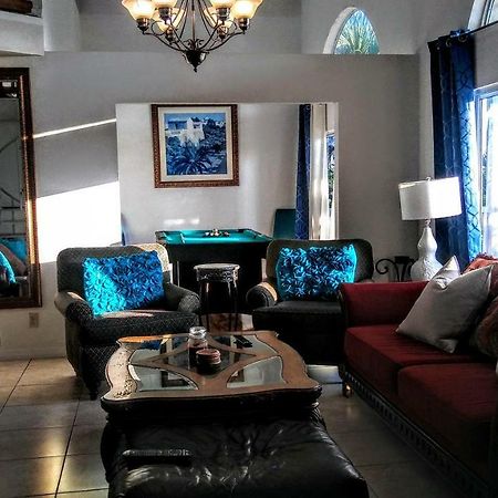 3000 Sq Ft Beach And Bay Condo Сант Пит Бич Экстерьер фото