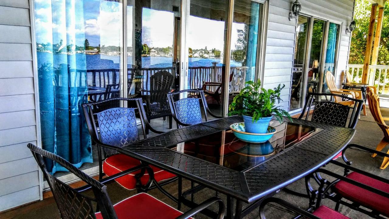 3000 Sq Ft Beach And Bay Condo Сант Пит Бич Экстерьер фото